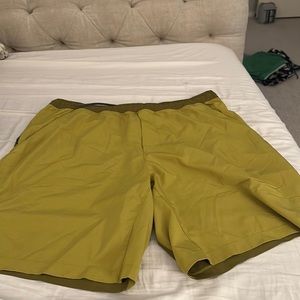 Lululemon Linerless 9” Inseam. XL